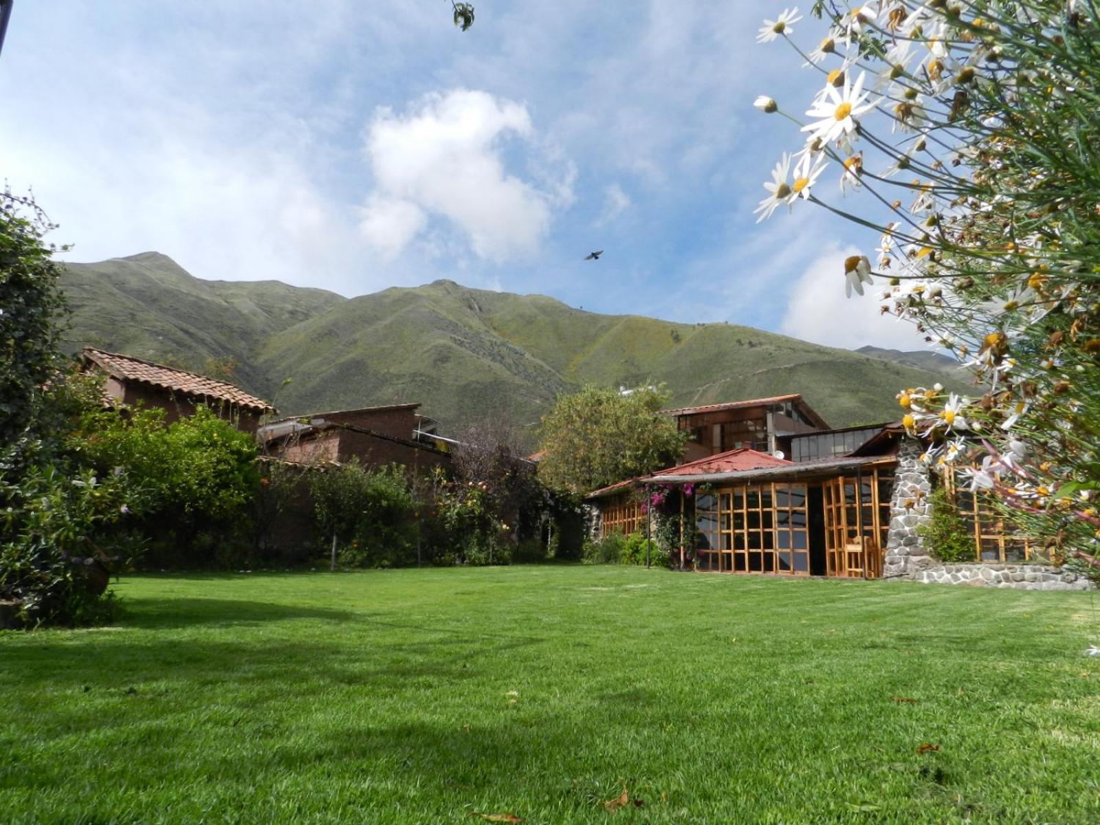 Eco Tampu Andahuaylillas- Hospedaje Ecosostenible Bagian luar foto