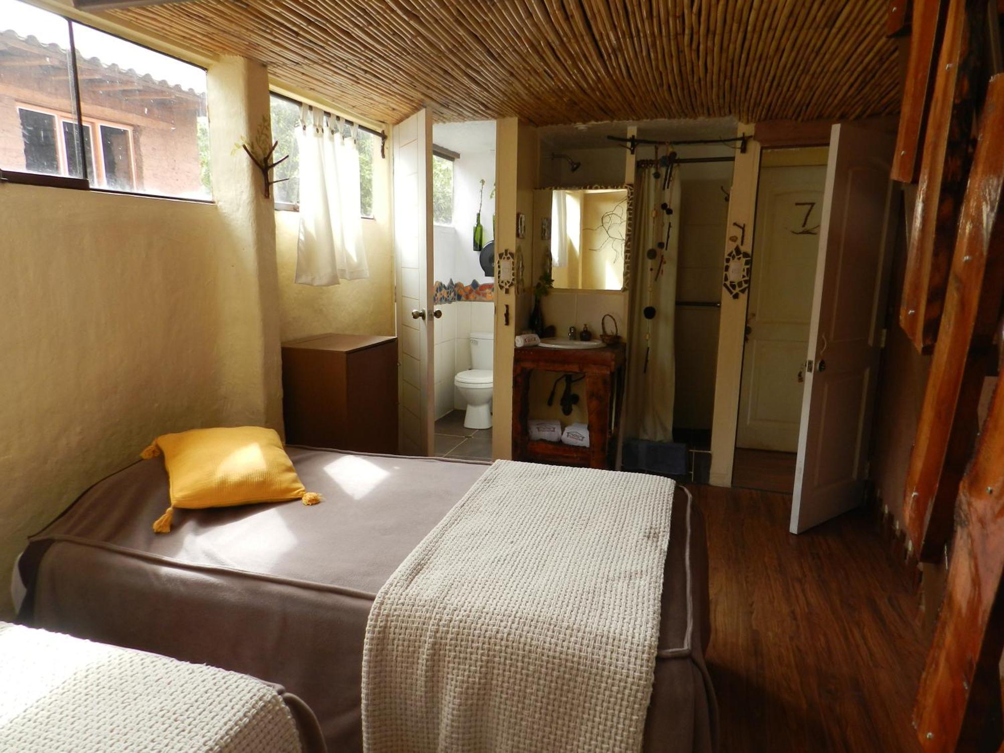 Eco Tampu Andahuaylillas- Hospedaje Ecosostenible Ruang foto
